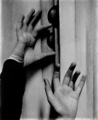Alfred Stieglitz - Georgia O’Keeffe–Hands, c. 1919
